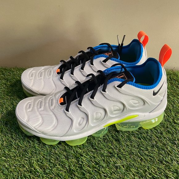 white and volt vapormax plus